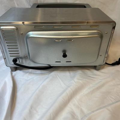 Black+Decker Toaster Oven & Hamilton Beach Toaster (K-MK)