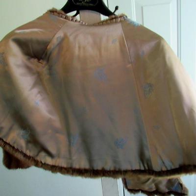 Vintage Ladies Short Over the Shoulders Fur Cape