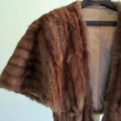 Vintage Ladies Short Over the Shoulders Fur Cape