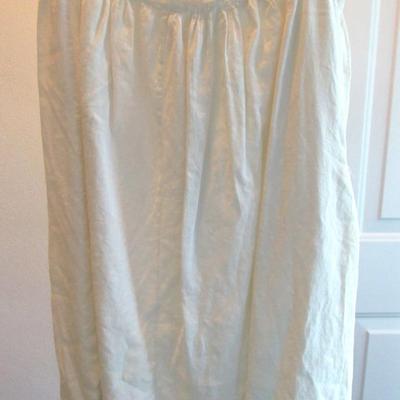 Vintage White Ladies White Skirt or Slip With Lace Trim