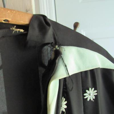 Vintage Ladies Black/Green Dress, Applied Flowers/Beads, Read Description
