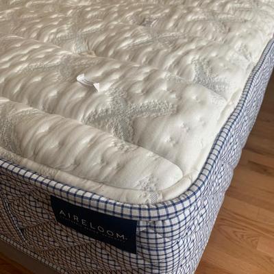 Aireloom Mattress/Box Spring Single Frame Brass Headboard