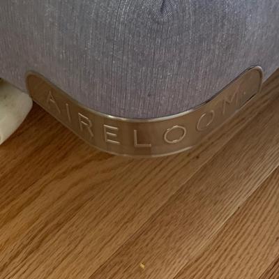 Aireloom Mattress/Box Spring Single Frame Brass Headboard