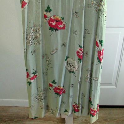 Vintage Sheer Green Floral Dress With Belt