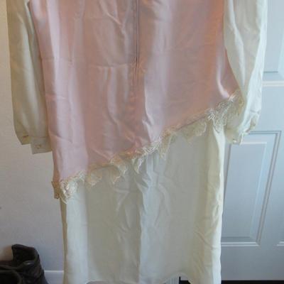 Vintage 1970s Ladies Evening Dress With Asymmetrical Drop Waist With Lace Trim