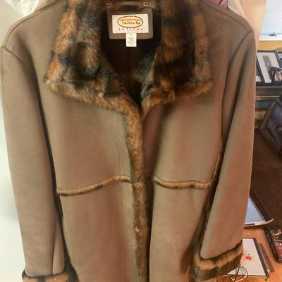 Clean Women’s Talbots Coat
