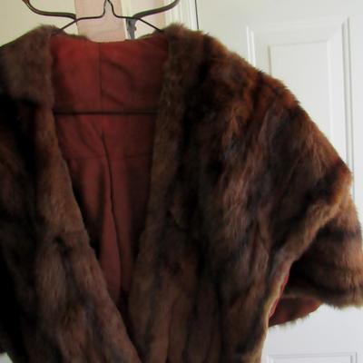 Vintage Beautiful Over The Shoulder Fur Cape With Long Front