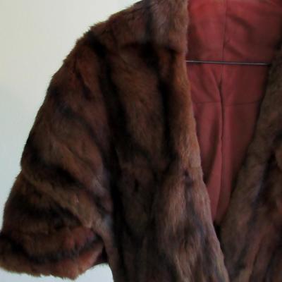 Vintage Beautiful Over The Shoulder Fur Cape With Long Front