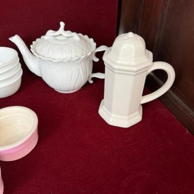 Lot# 216 Lot of Vintage Corning Ware and more