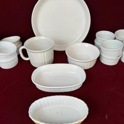 Lot# 217 Lot of Ramekins & Baking Dishes