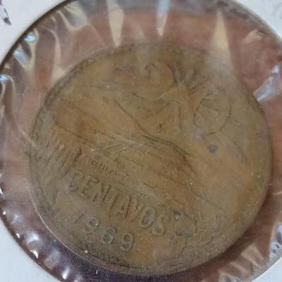 LOT 24 VINTAGE COIN FROM MEXICO
