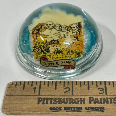 Custer South Dakota Mount Rushmore Souvenir Paper-weight