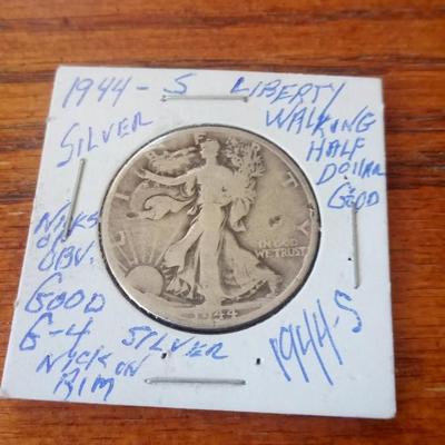 LOT 27 1944-S WALKING LIBERTY HALF DOLLAR