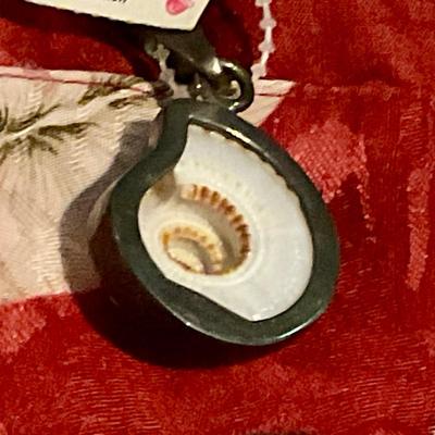 Pendent shell in sterling silver