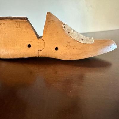 Vintage 1958 Cobblers Wooden Shoe Form Century Last Co