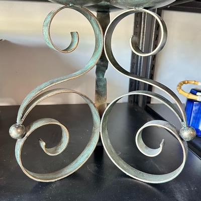 Metal Candle Stand with Pillar Candle