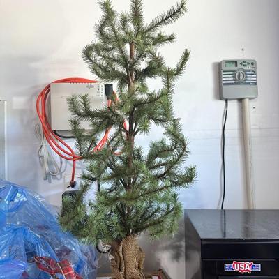 Charlie Brown Christmas Tree w ornaments