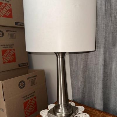 Table lamp