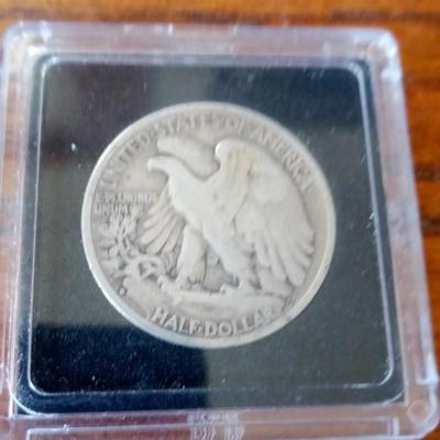 LOT 40 1929-S WALKING LIBERTY HALF DOLLAR