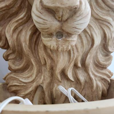 Table Wall Fountain Lion Head With water pump