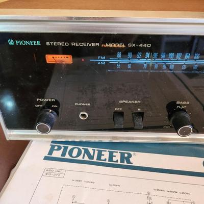 Pioneer SX-440 Receiver with Manual Paperwork