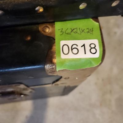 Vintage Vulcanized Trunk 36x21x24 No key for lock