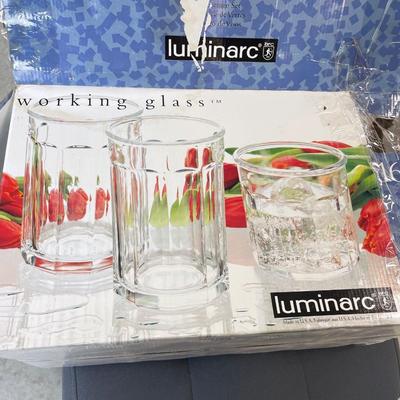 5 large 6 smaller glasses