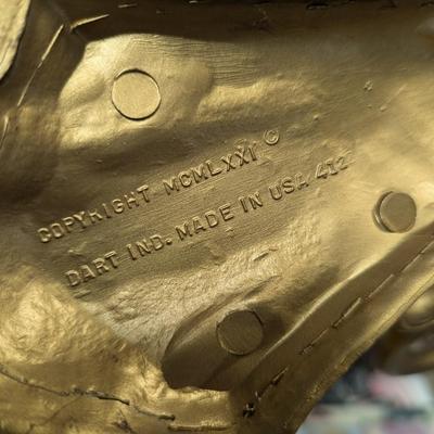 1971 Dart IND. Wall Art Set Of 2 Gold Finish Made In USA MCM Home Decor MCMLXXI