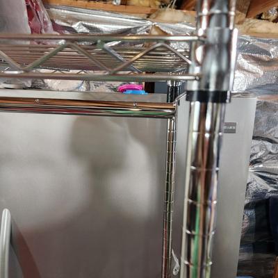 Metal Wire Shelving w Clothing Rack on Wheels 35x18x72
