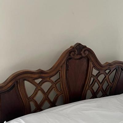 Queen Sized Wood Bedframe- Unique (brand)