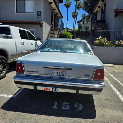 1989 Ford Crown Victoria