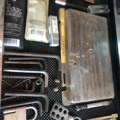 Craftsman Tool Cabinet Including Tools