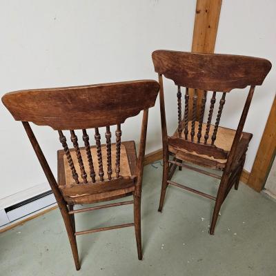 Set of Six Oak Chairs (BS-JS)