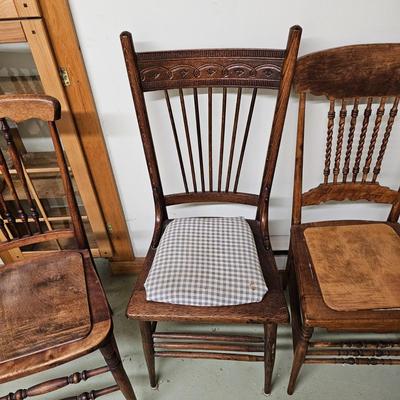 Set of Six Oak Chairs (BS-JS)