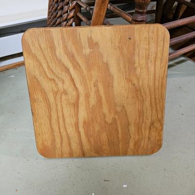 Set of Six Oak Chairs (BS-JS)