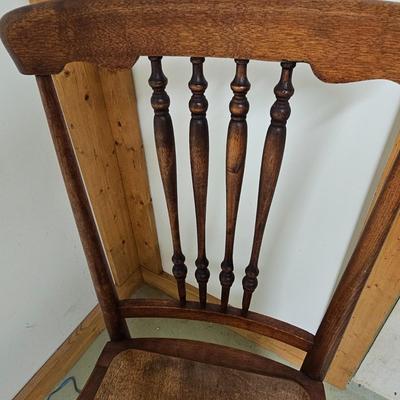 Set of Six Oak Chairs (BS-JS)