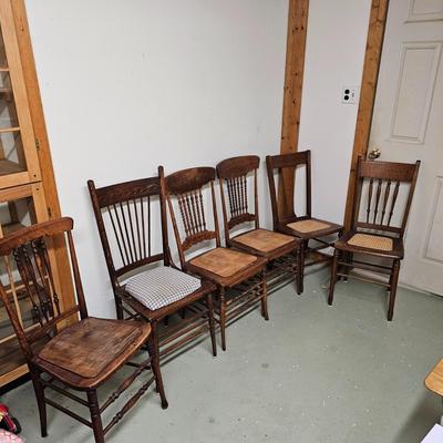 Set of Six Oak Chairs (BS-JS)
