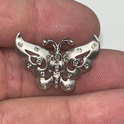 14k .585 Ladies 14k White Gold Diamond Butterfly Pin / Pendant