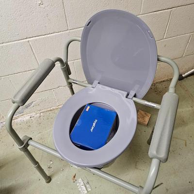 Assortment of Home Health and Ambulatory Equipment (BS-JS)