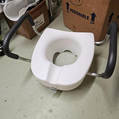 Assortment of Home Health and Ambulatory Equipment (BS-JS)