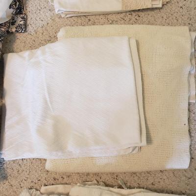 Twin Blankets, Bedskirts, Matching Pillows and More (BB-MK)
