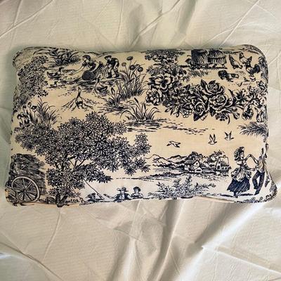 Twin Blankets, Bedskirts, Matching Pillows and More (BB-MK)
