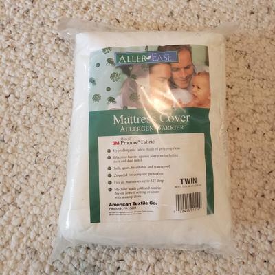 Twin Blankets, Bedskirts, Matching Pillows and More (BB-MK)