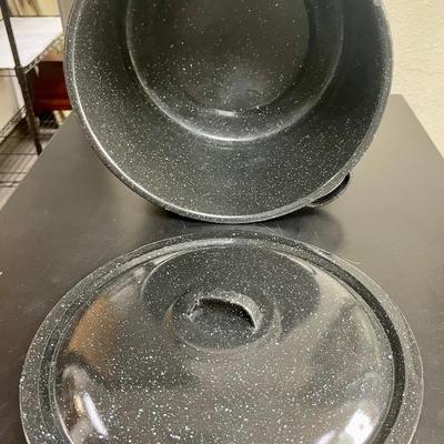 Enameled Steel Stock Pot with Lid