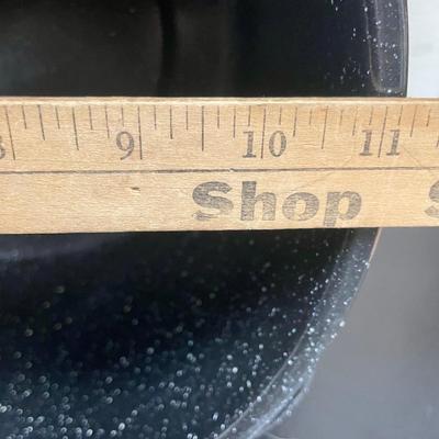 Enameled Steel Stock Pot with Lid