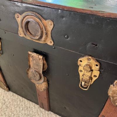 Vintage Steamer Trunk (BB-MK)