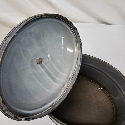 Vintage Enamel Kitchen Items (BS-JS)