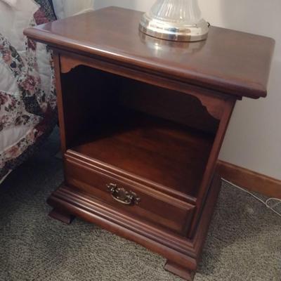 Solid Wood Cherry Bedside Table Taylor Jamestown Choice A