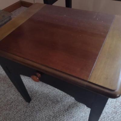 Cherry Wood Top Nesting Table