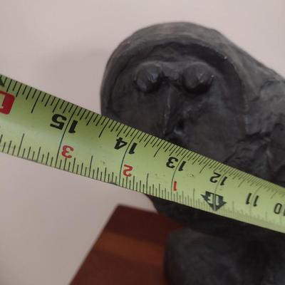Vintage MCM 1964 Chalkware Austin Productions Owl Statue